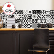 Kitchen peel and stick backsplash tile Vintage black and white Smart Tiles