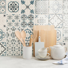 Decor peel and stick backsplash tile Vintage blue and cream Smart Tiles